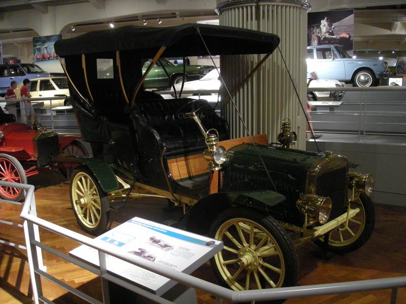Henry Ford Museum August 2012 91 (1905 Ford Model B)