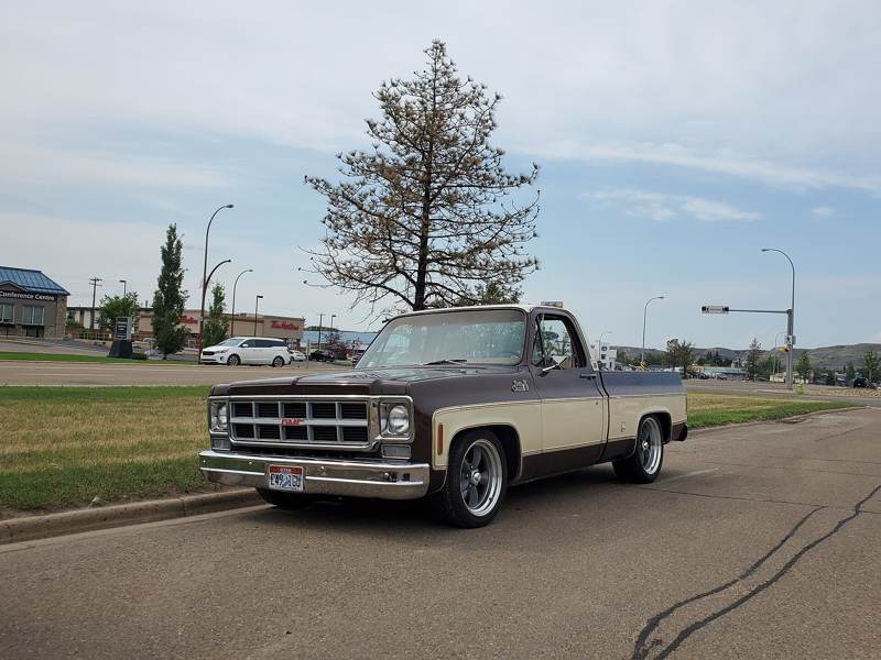 GMC Sierra Classic pickup truck